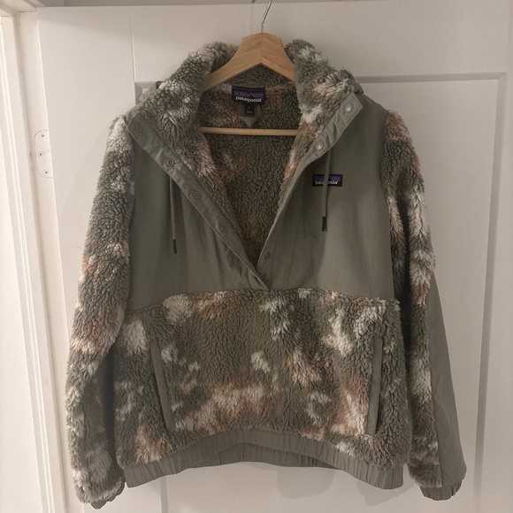 Patagonia Tops - Patagonia Women's Shelled Retro-X® Pullover